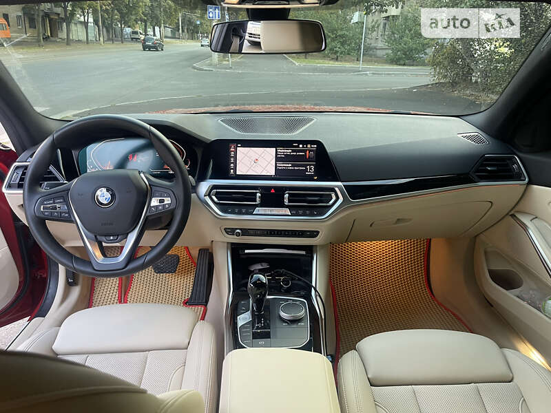 Седан BMW 3 Series 2022 в Дніпрі