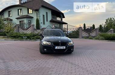 Седан BMW 3 Series 2009 в Снятине