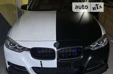 Седан BMW 3 Series 2014 в Черкасах