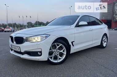 Седан BMW 3 Series 2014 в Киеве