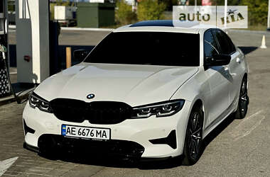 Седан BMW 3 Series 2019 в Дніпрі