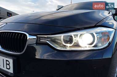 Седан BMW 3 Series 2012 в Мукачевому