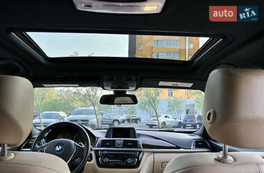 Седан BMW 3 Series 2017 в Киеве