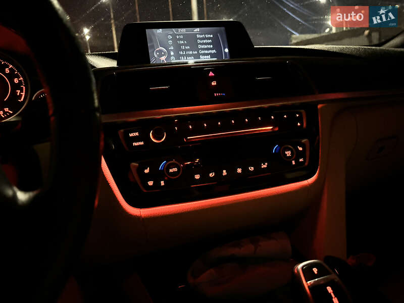 Седан BMW 3 Series 2017 в Киеве