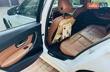 Седан BMW 3 Series 2015 в 