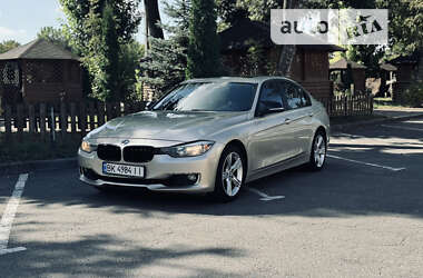 Седан BMW 3 Series 2013 в Тернополі