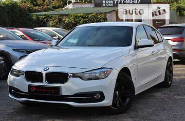 Седан BMW 3 Series 2017 в Одесі