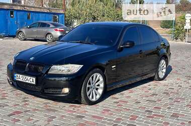 Седан BMW 3 Series 2011 в Кропивницком