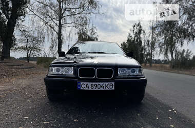 Седан BMW 3 Series 1994 в Кам'янці