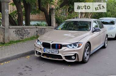 Седан BMW 3 Series 2015 в Луцке