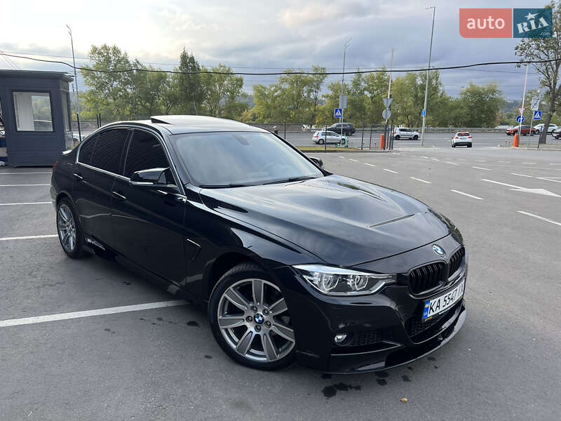 BMW 3 Series 2016