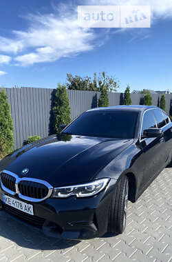 Седан BMW 3 Series 2020 в Виннице