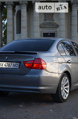 Седан BMW 3 Series 2009 в Тернополі