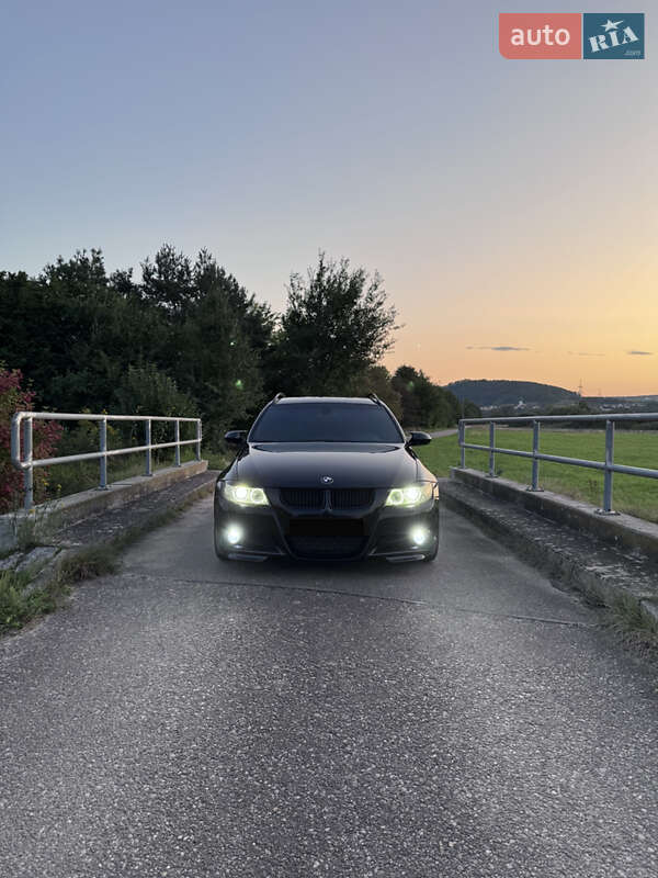 Универсал BMW 3 Series 2008 в Киеве фото 16 Универсал BMW 3 Series 2008 в Киеве