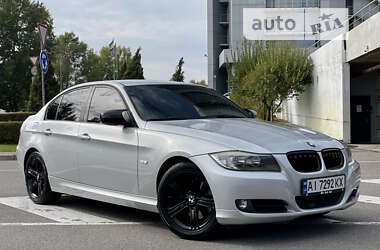 Седан BMW 3 Series 2010 в Киеве