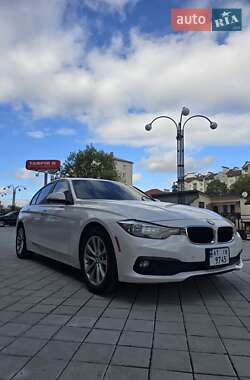 Седан BMW 3 Series 2015 в Ивано-Франковске