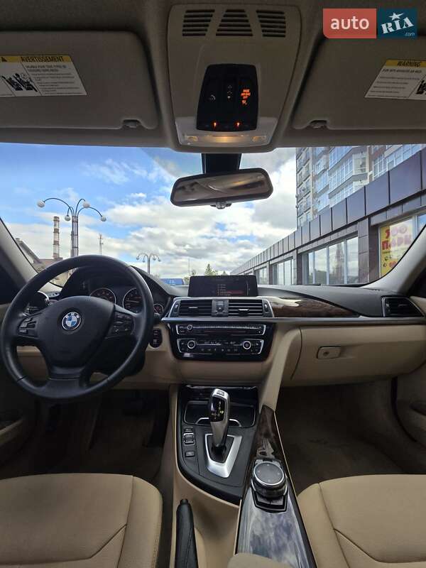 Седан BMW 3 Series 2015 в Ивано-Франковске