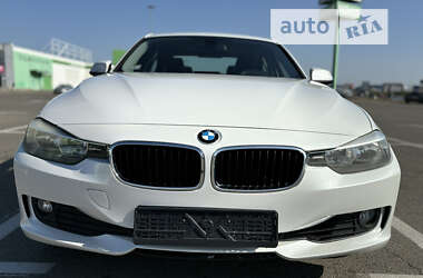 Седан BMW 3 Series 2013 в Киеве