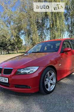 Седан BMW 3 Series 2005 в Чернівцях