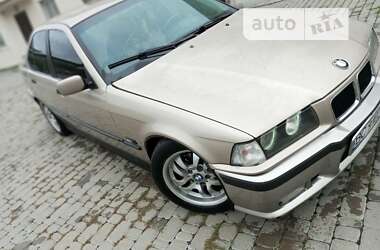 Седан BMW 3 Series 1991 в Борщеве