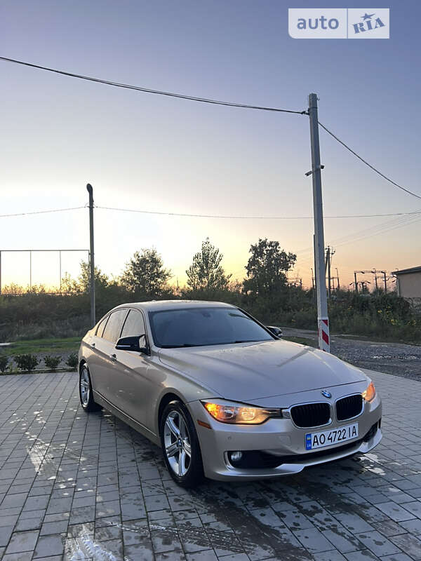 Седан BMW 3 Series 2013 в Виноградове