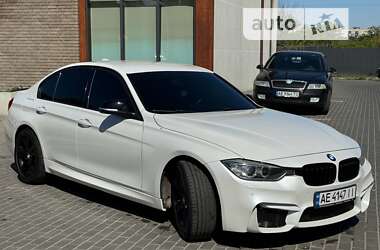 Седан BMW 3 Series 2013 в Днепре