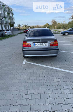 Седан BMW 3 Series 2004 в Львові