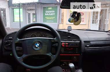 Седан BMW 3 Series 1996 в Черкассах