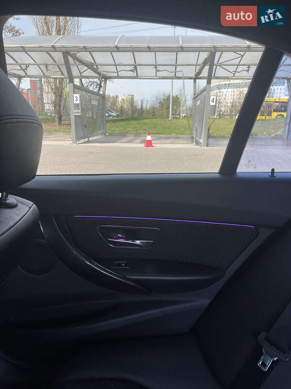 Седан BMW 3 Series 2012 в Киеве фото 10 Седан BMW 3 Series 2012 в Киеве