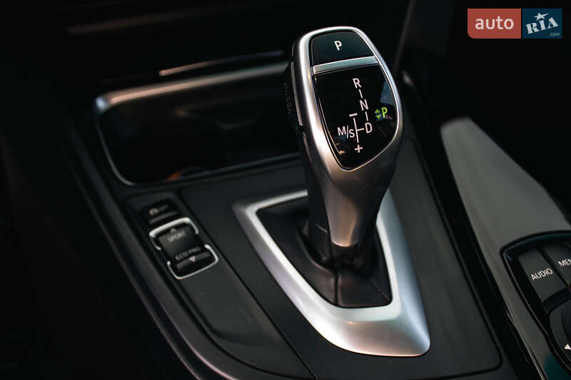 Седан BMW 3 Series 2014 в Днепре