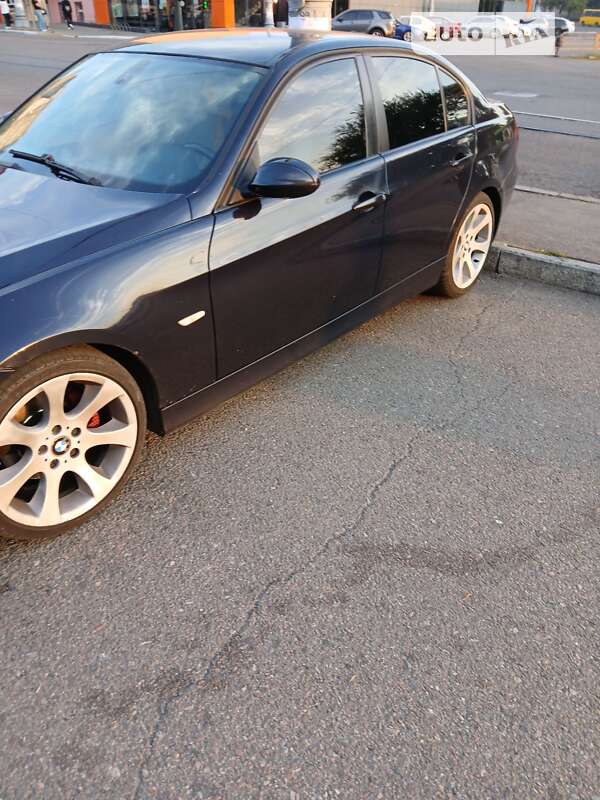 Седан BMW 3 Series 2005 в Одесі