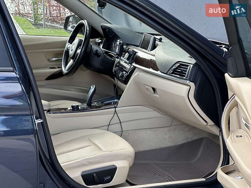 Седан BMW 3 Series 2013 в Киеве