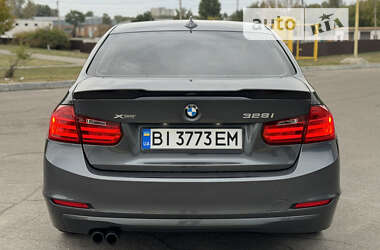 Седан BMW 3 Series 2014 в Кременчуці