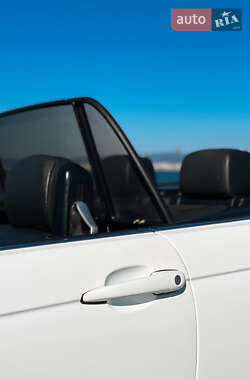Кабриолет BMW 3 Series 2000 в 