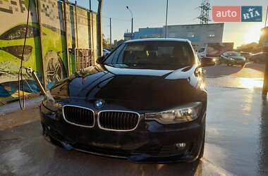 Седан BMW 3 Series 2015 в Івано-Франківську