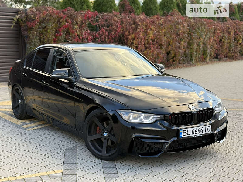 Седан BMW 3 Series 2013 в Львове