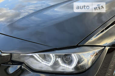 Седан BMW 3 Series 2013 в Львове