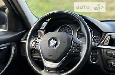 Седан BMW 3 Series 2013 в Львове