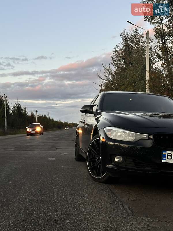 Седан BMW 3 Series 2014 в Вінниці