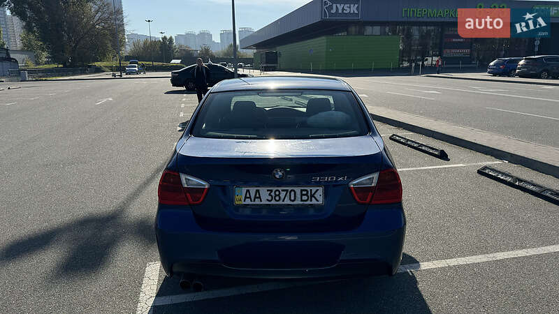 Седан BMW 3 Series 2006 в Києві