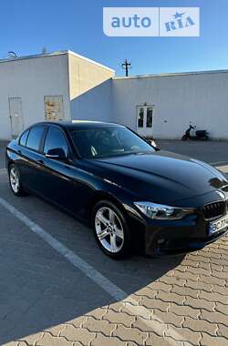 Седан BMW 3 Series 2013 в Львові