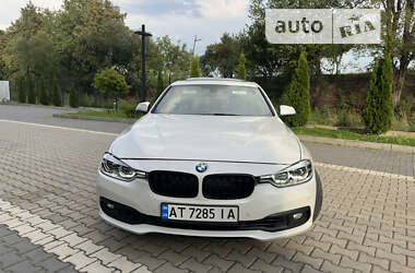 Седан BMW 3 Series 2017 в Івано-Франківську