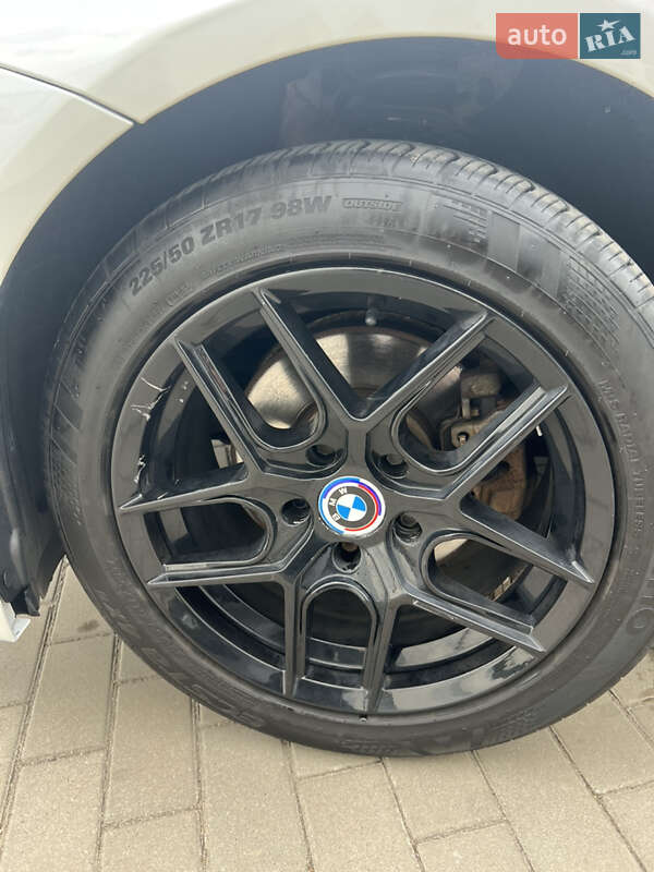 Седан BMW 3 Series 2012 в Житомире