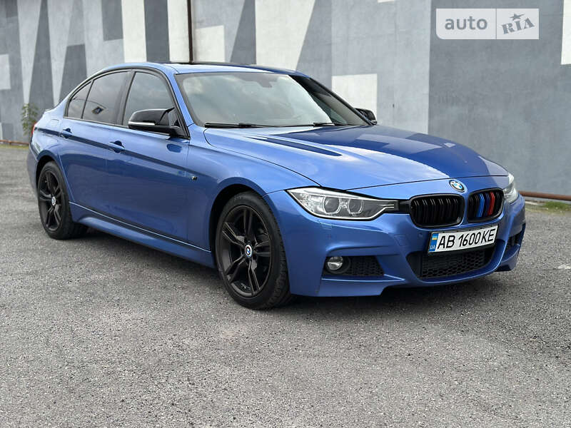 Седан BMW 3 Series 2015 в Виннице