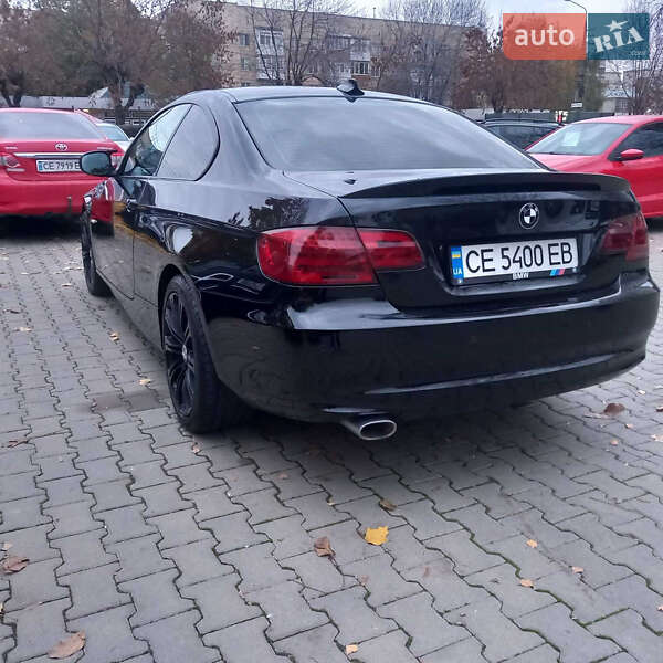 Купе BMW 3 Series 2011 в Чернівцях