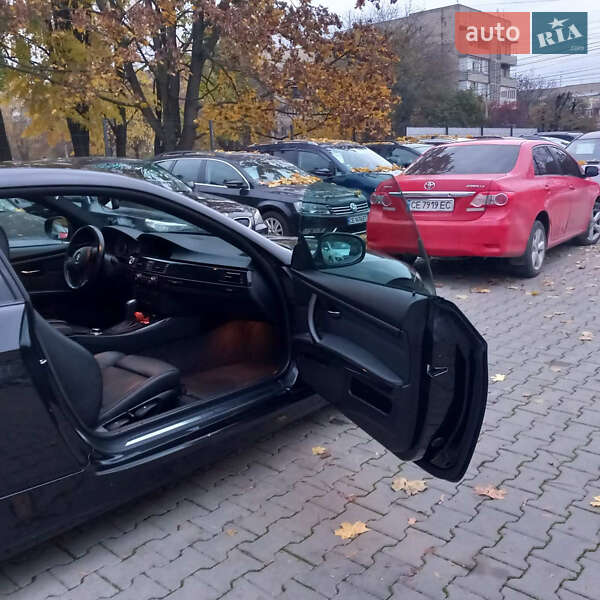 Купе BMW 3 Series 2011 в Чернівцях