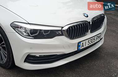 Седан BMW 3 Series 2017 в Киеве