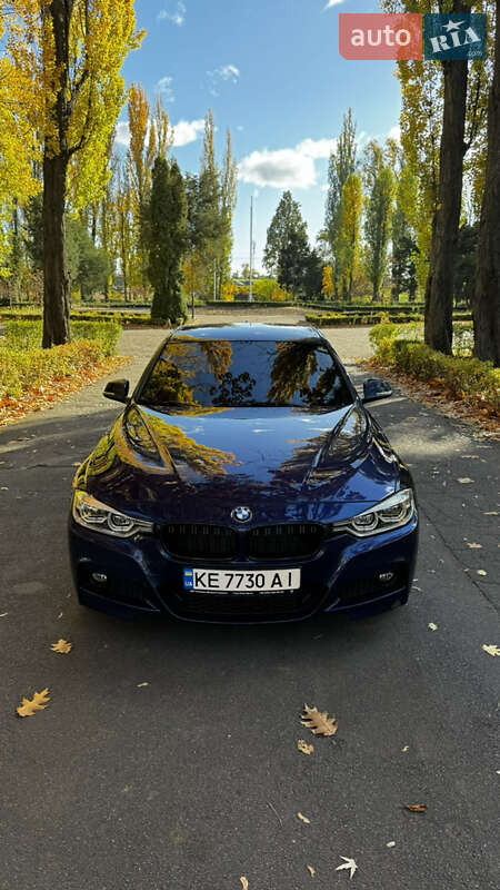 Седан BMW 3 Series 2018 в Києві