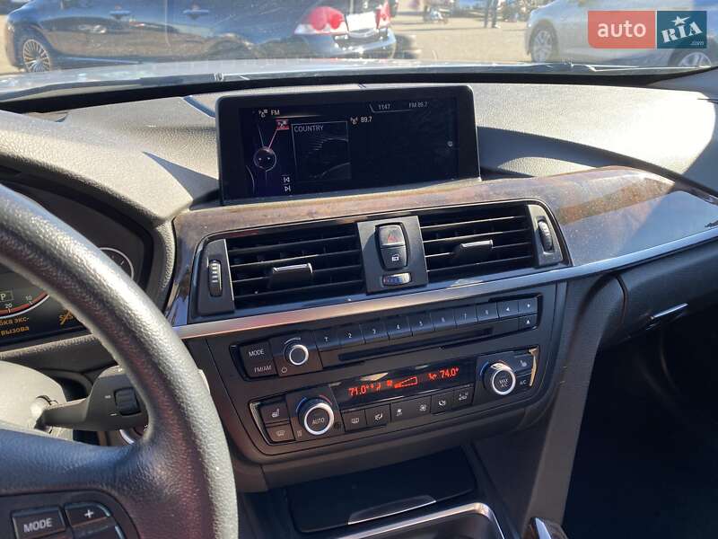 Седан BMW 3 Series 2015 в Одесі
