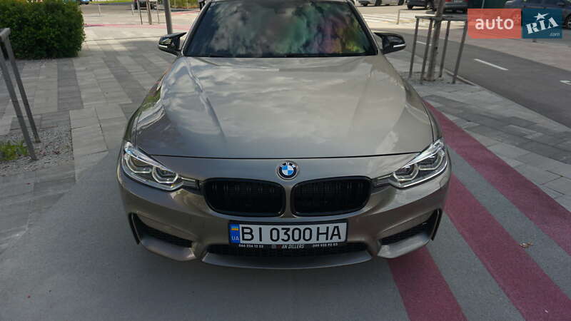 Седан BMW 3 Series 2015 в Киеве